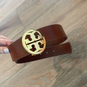 Tory Burch belt